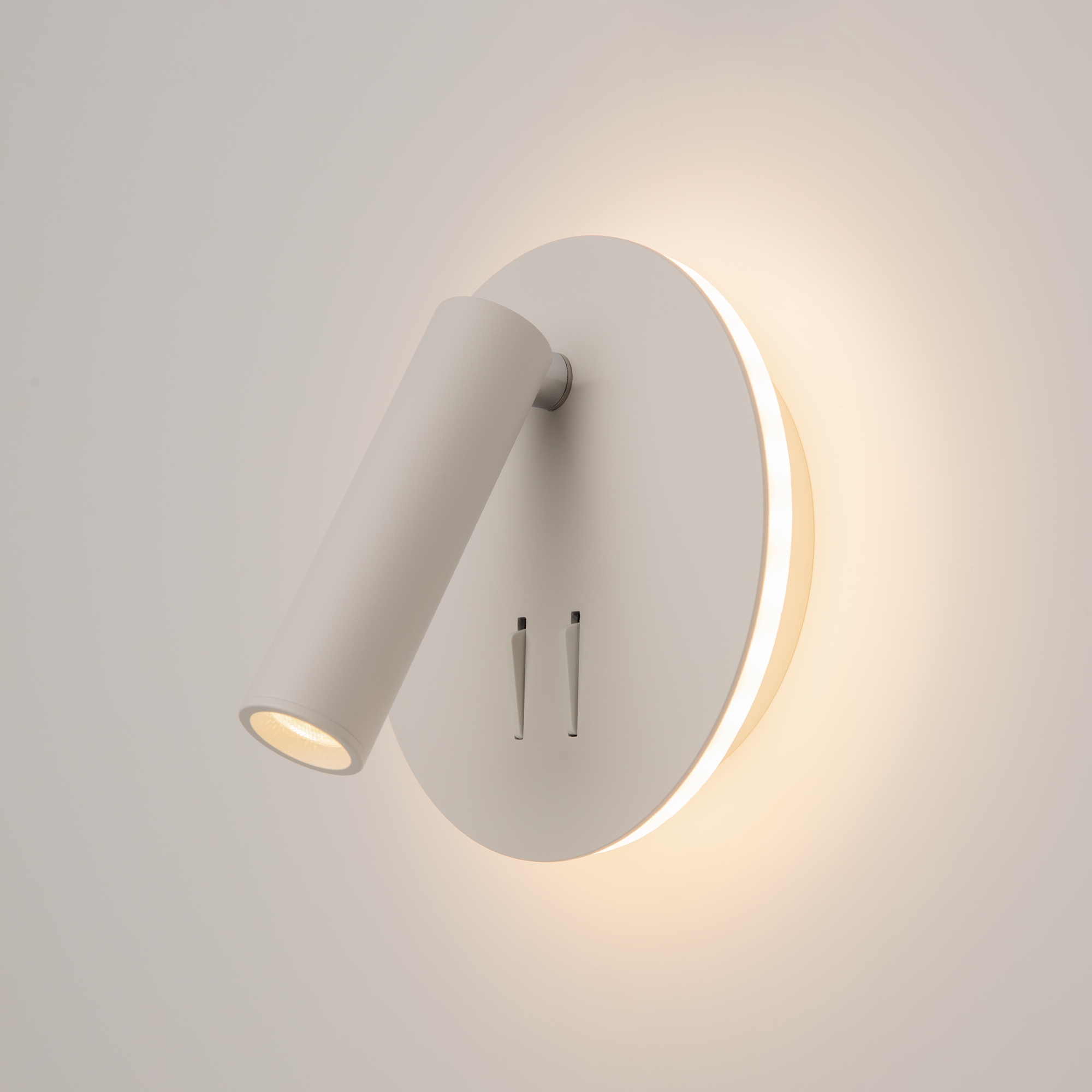Ios 176, Switched Wall Spotlight With Backlight, White, LED 3000k, 9W, 14cm Diameter