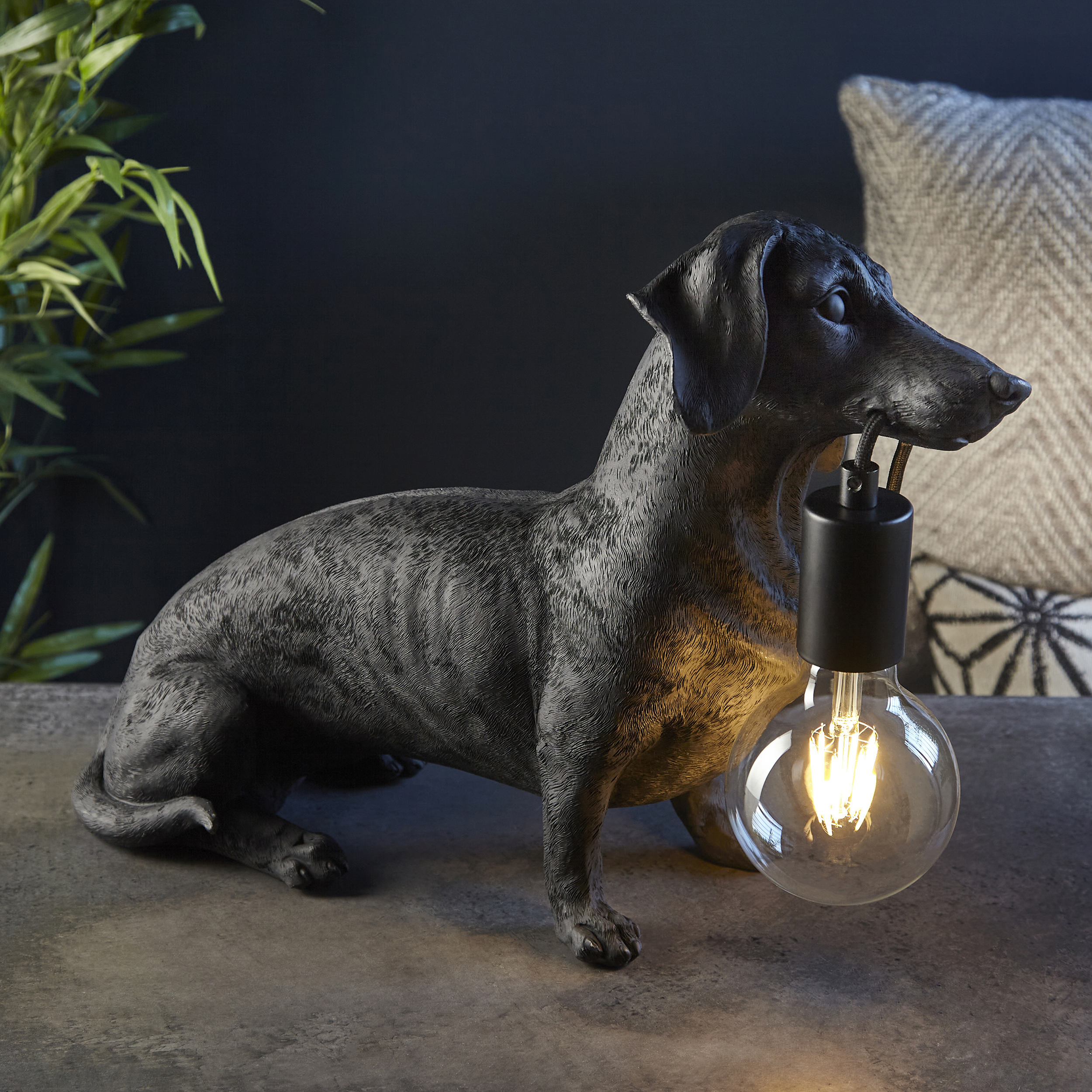 Monty The Dog Table Lamp, Black, Resin