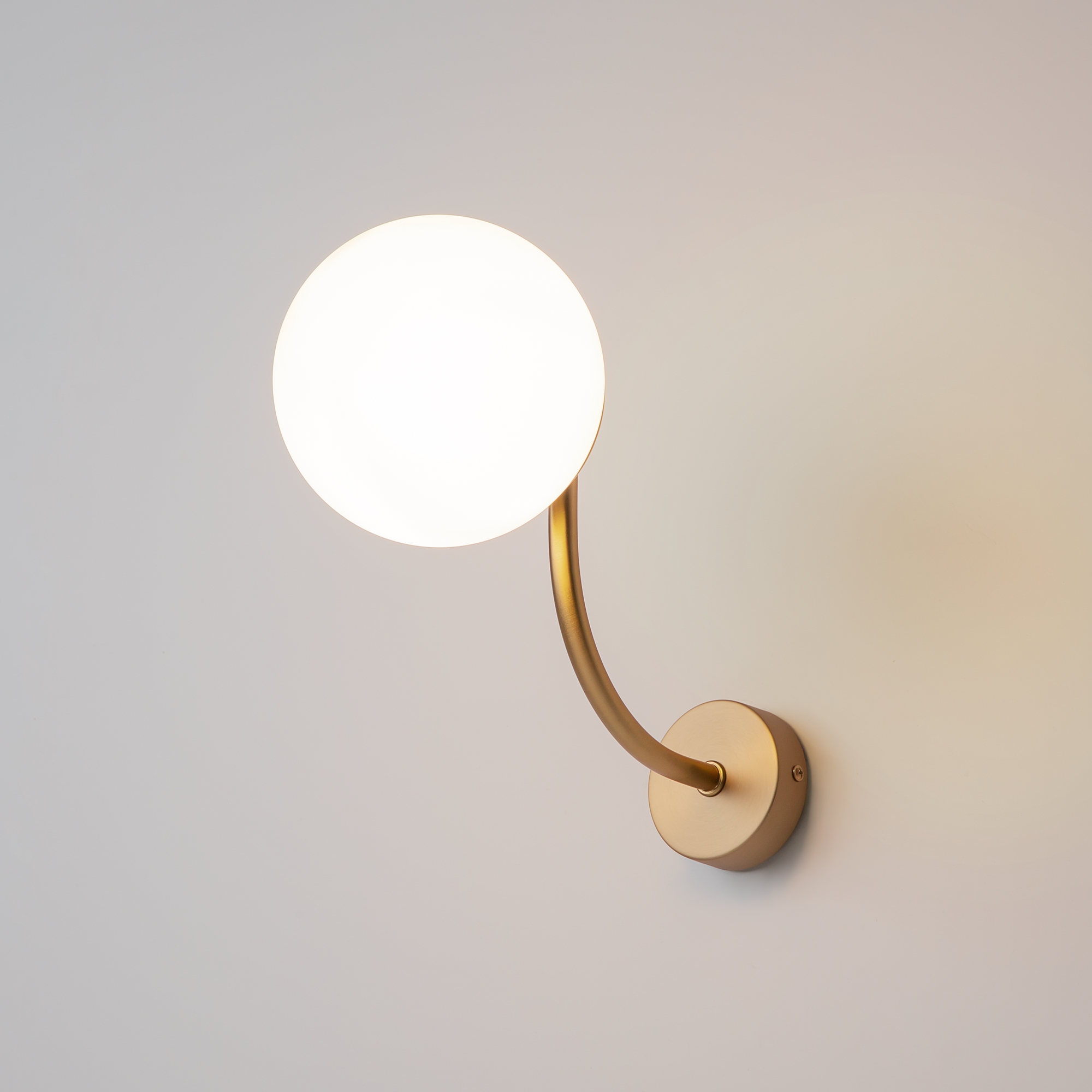 Rendez-vous Brass Wall Light, Metal, White Glass, 15cm Wide