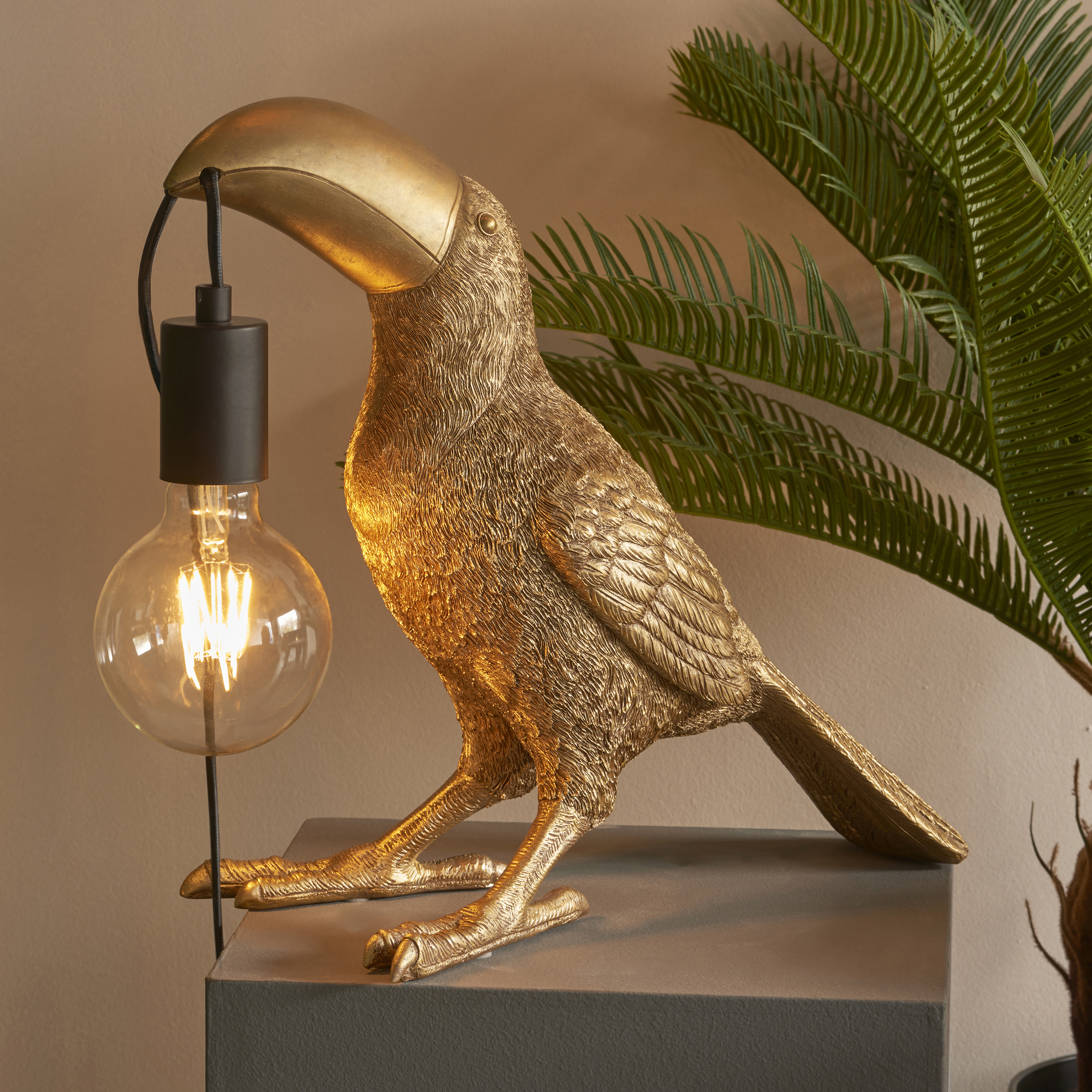 Lusto The Toucan, Table Lamp, Gold, Resin